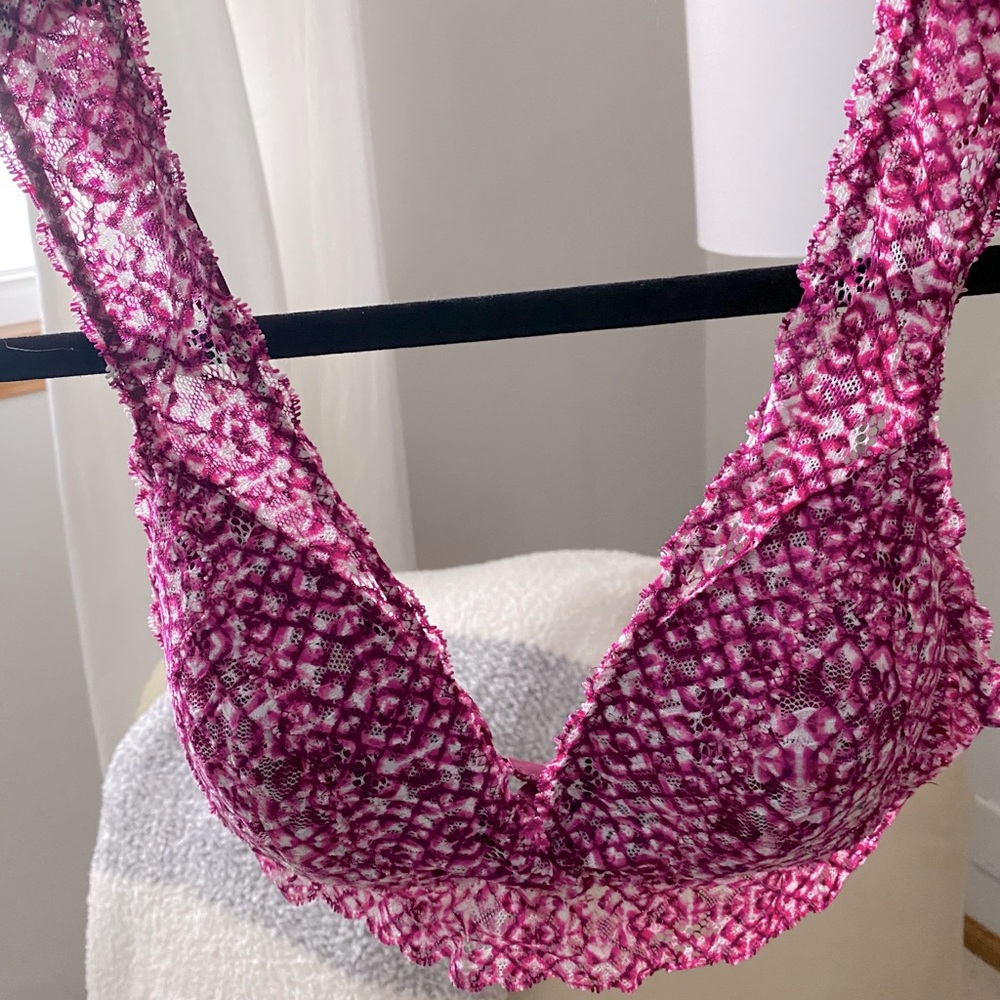 XOXO Bralette